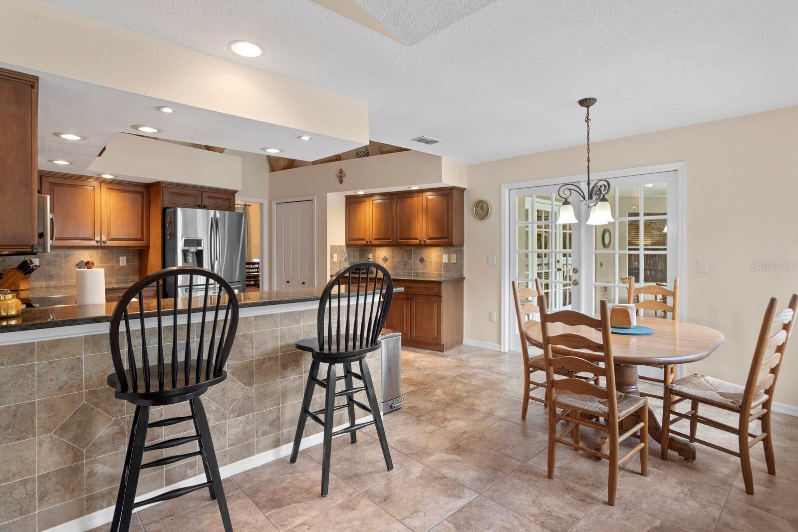 Image 20 of 44 For 4311 Beach Park Drive