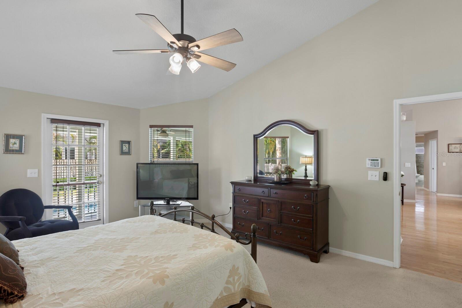 Image 9 of 44 For 4311 Beach Park Drive