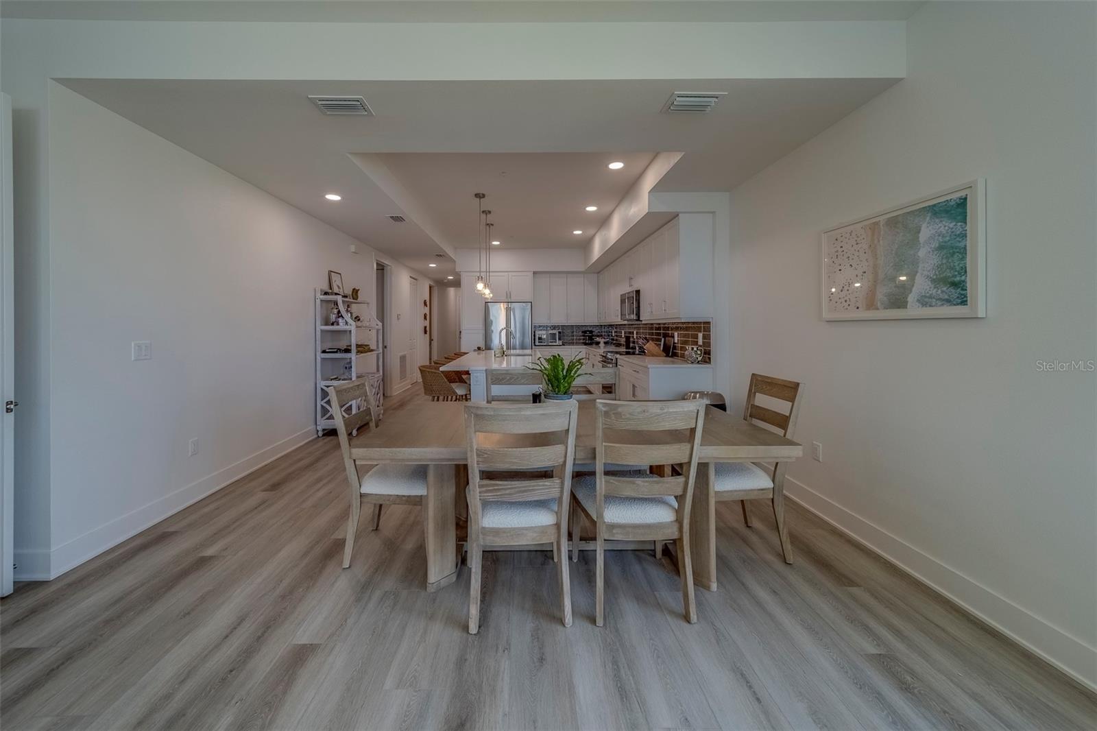Image 10 of 59 For 400 150th Avenue 407