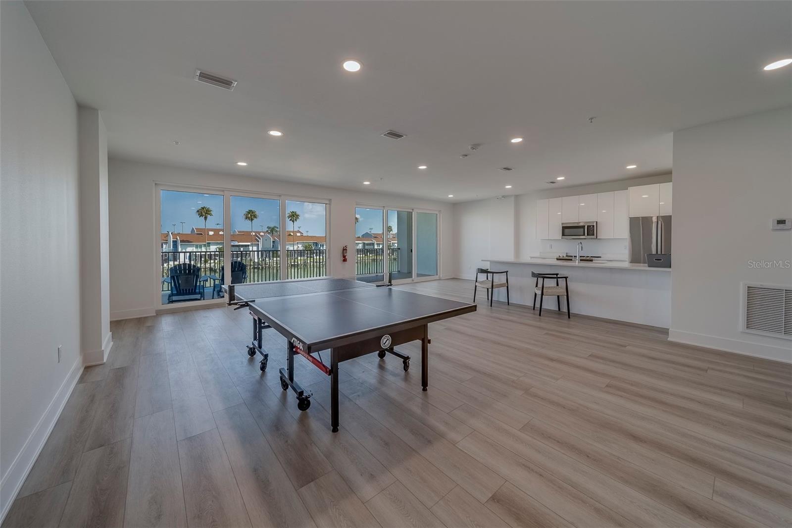 Image 47 of 59 For 400 150th Avenue 407