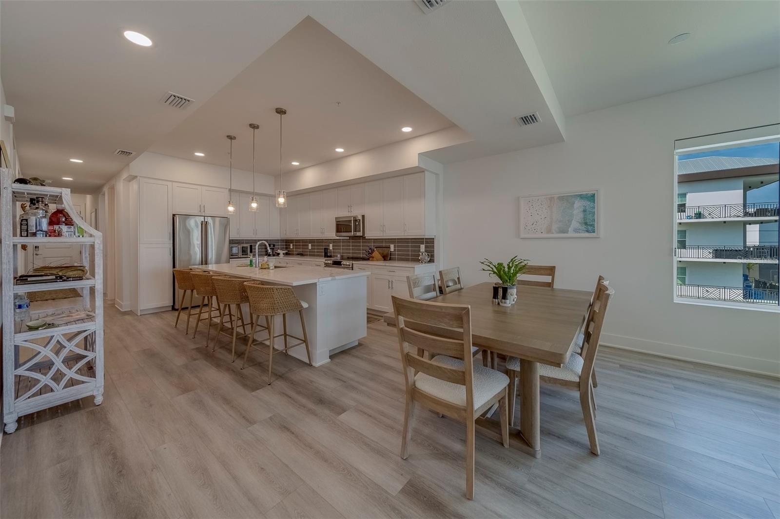 Image 9 of 59 For 400 150th Avenue 407