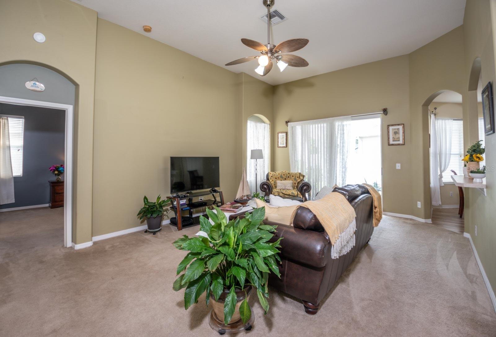 Image 6 of 36 For 11021 Silver Dancer Drive