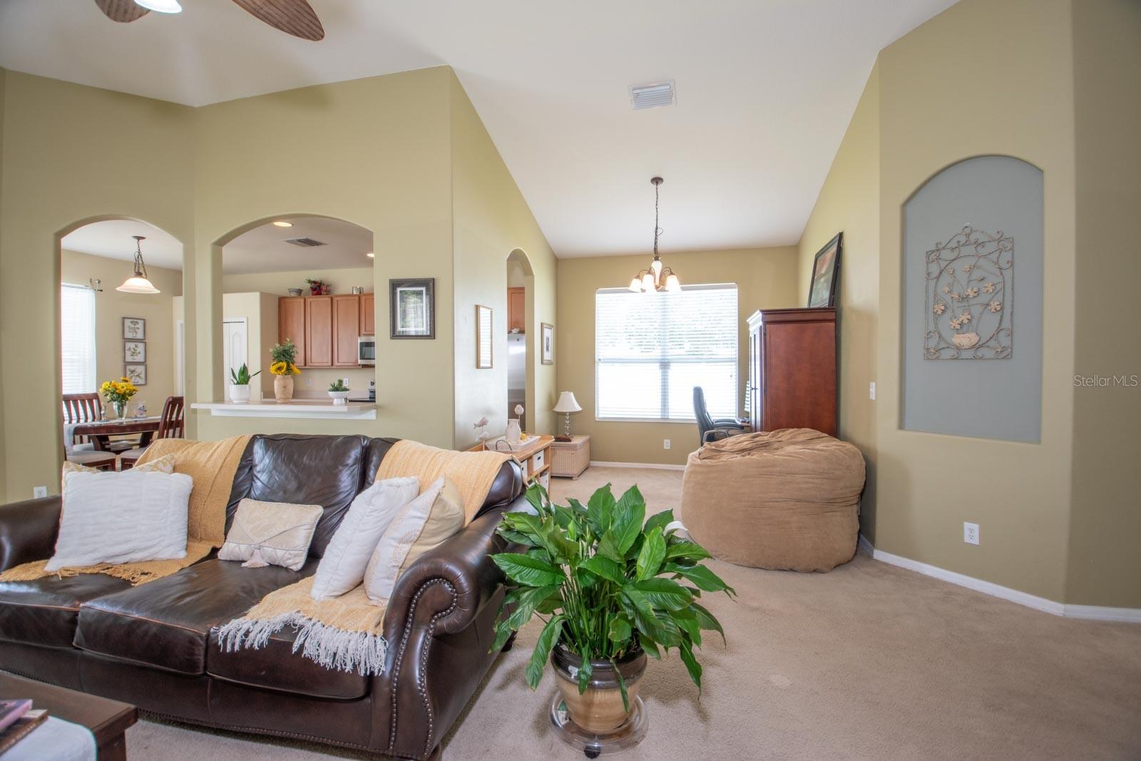 Image 9 of 36 For 11021 Silver Dancer Drive