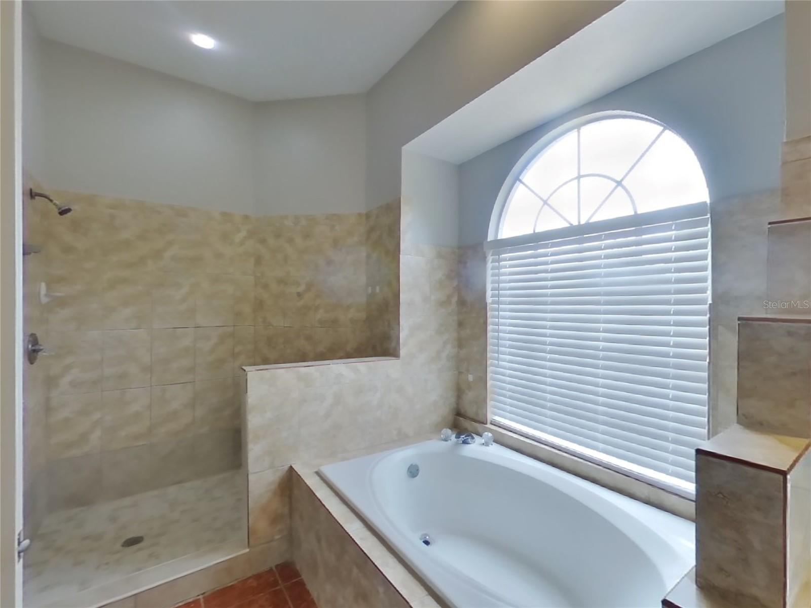 Image 9 of 21 For 2227 Groveland Drive
