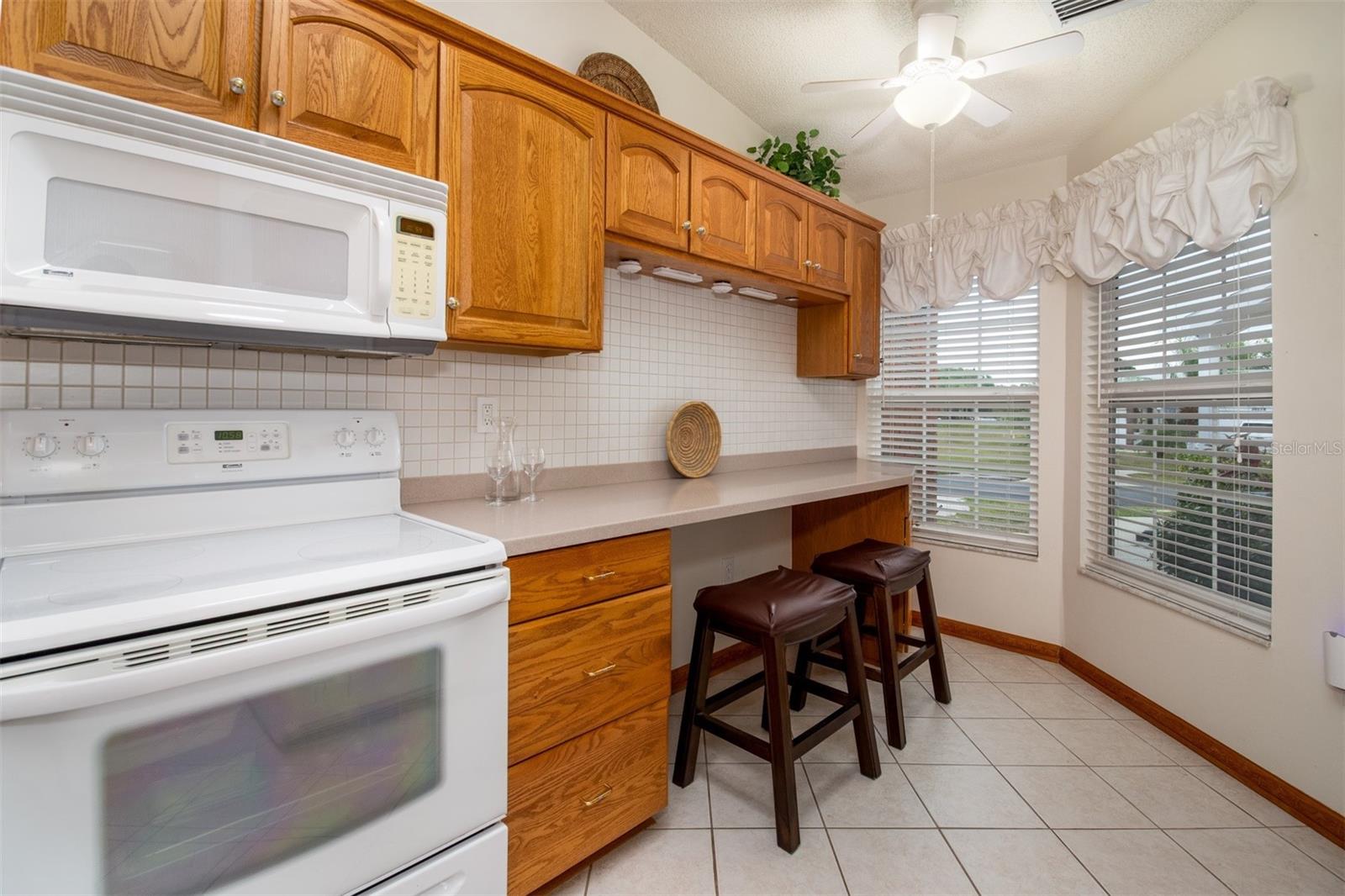 Image 10 of 66 For 3010 Beecher Drive E A
