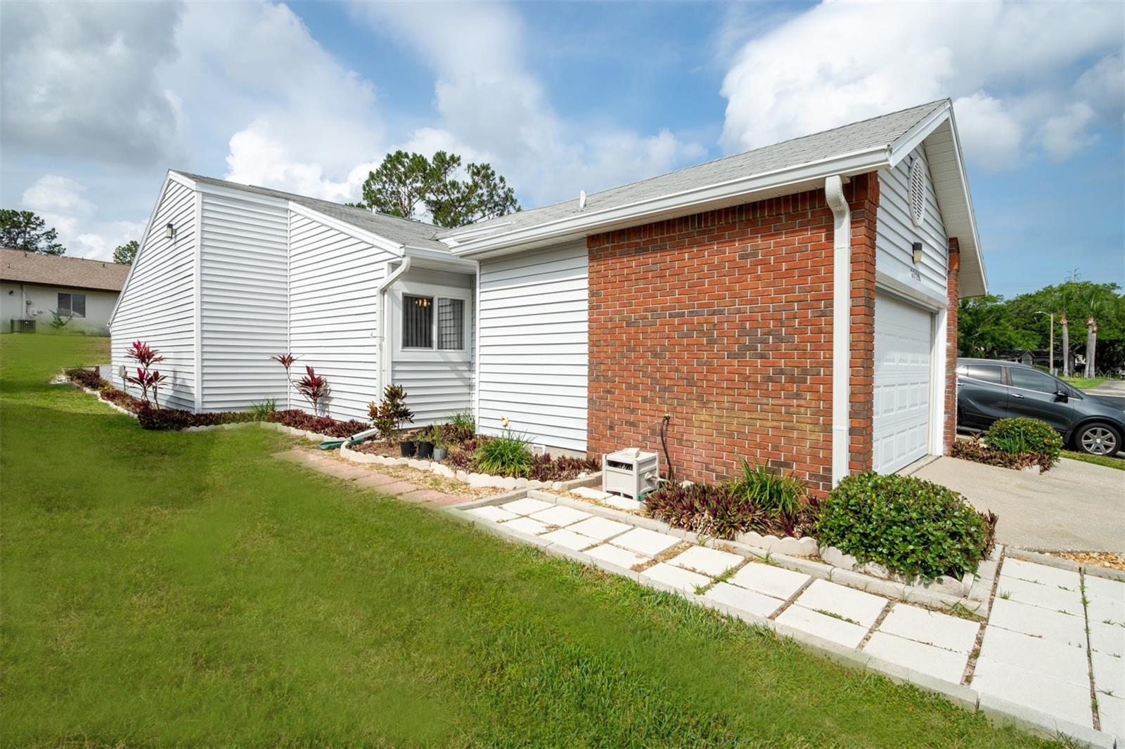 Image 26 of 66 For 3010 Beecher Drive E A