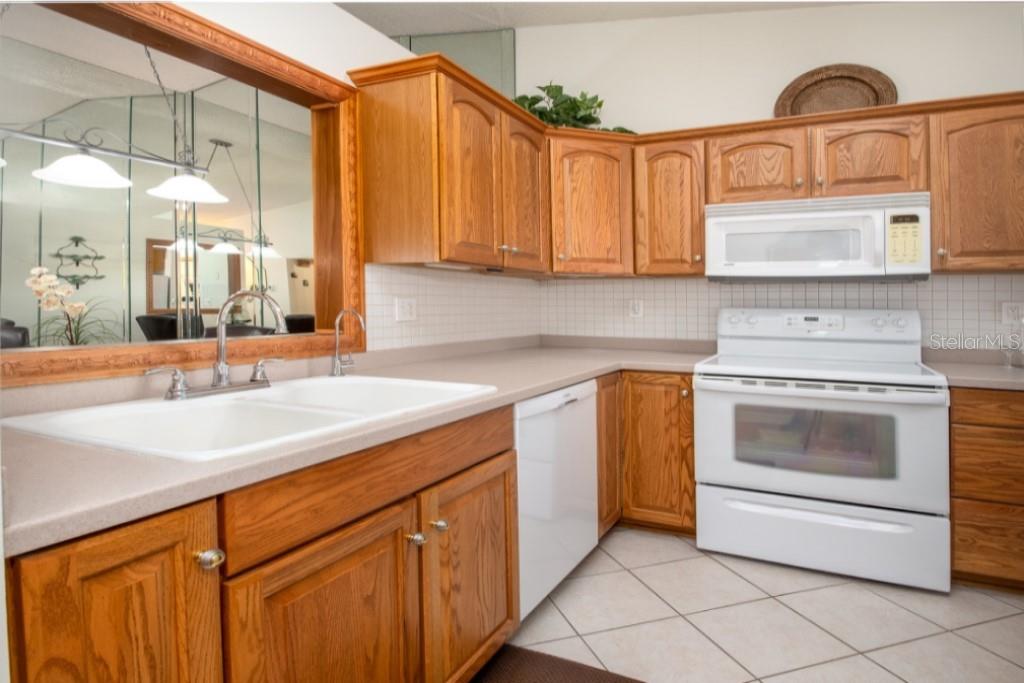 Image 9 of 66 For 3010 Beecher Drive E A