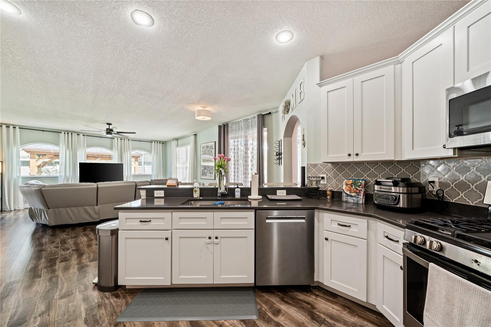 Image 10 of 62 For 1447 Stetson Drive