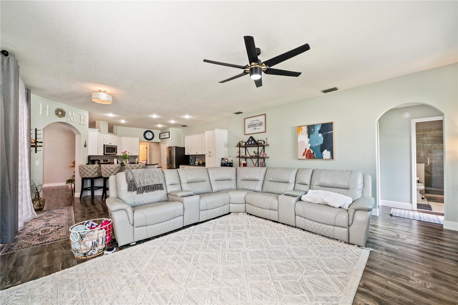 Image 13 of 62 For 1447 Stetson Drive