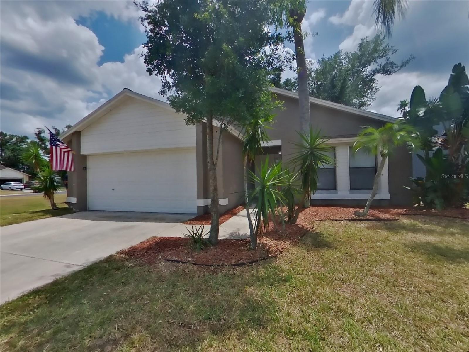 Details for 2031 Helm Lane, VALRICO, FL 33594