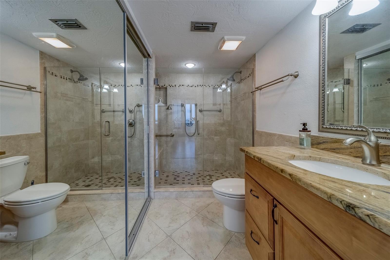 Image 19 of 52 For 17900 Gulf Boulevard 12c