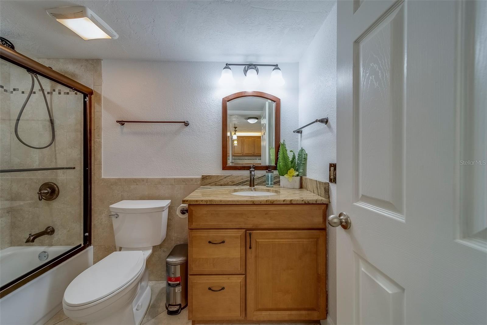 Image 27 of 52 For 17900 Gulf Boulevard 12c