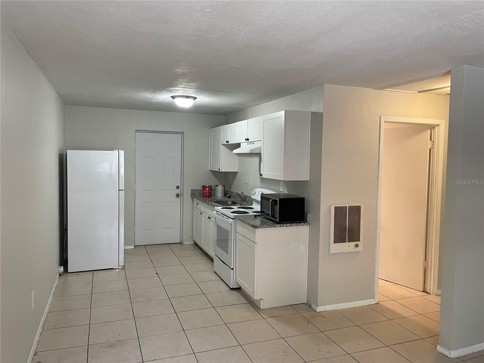 Image 2 of 8 For 1902 42nd Street A