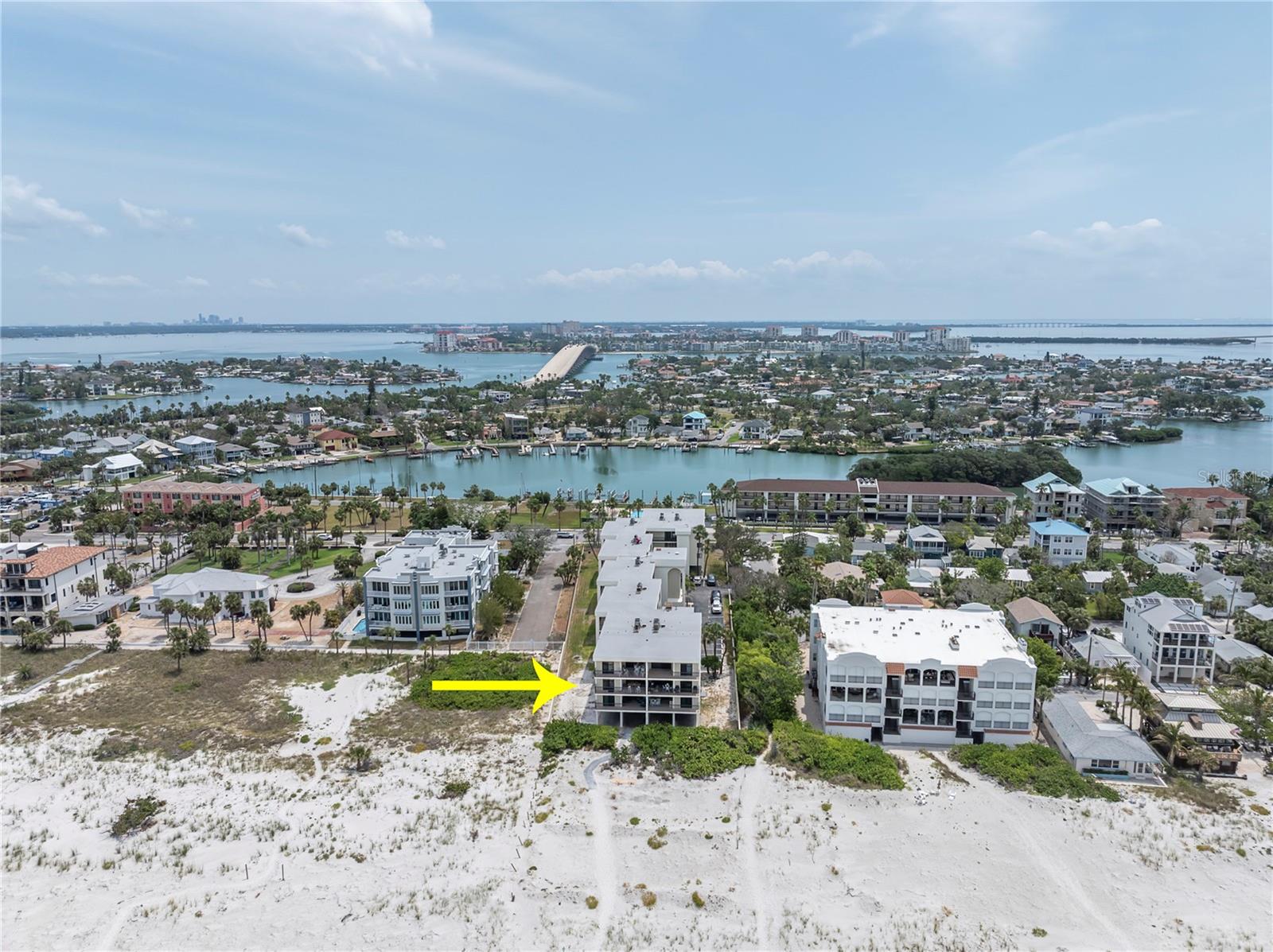 Image 2 of 36 For 3200 Gulf Boulevard 202