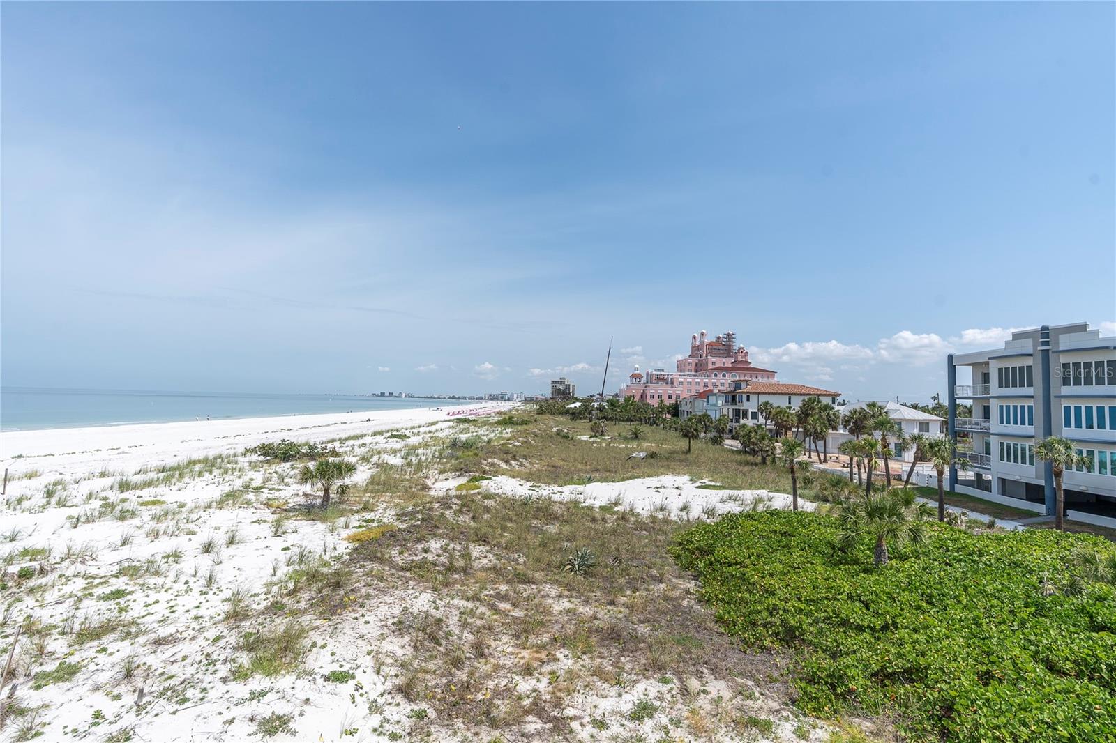 Image 5 of 36 For 3200 Gulf Boulevard 202