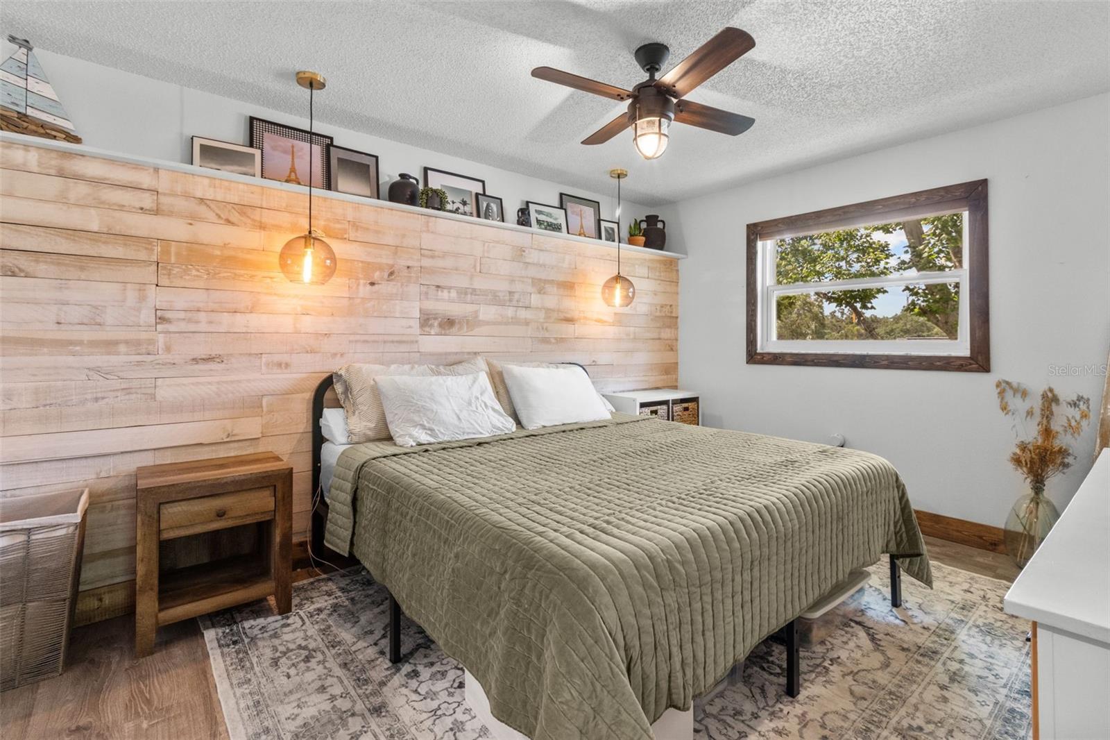 Image 13 of 37 For 9821 113th Street 201