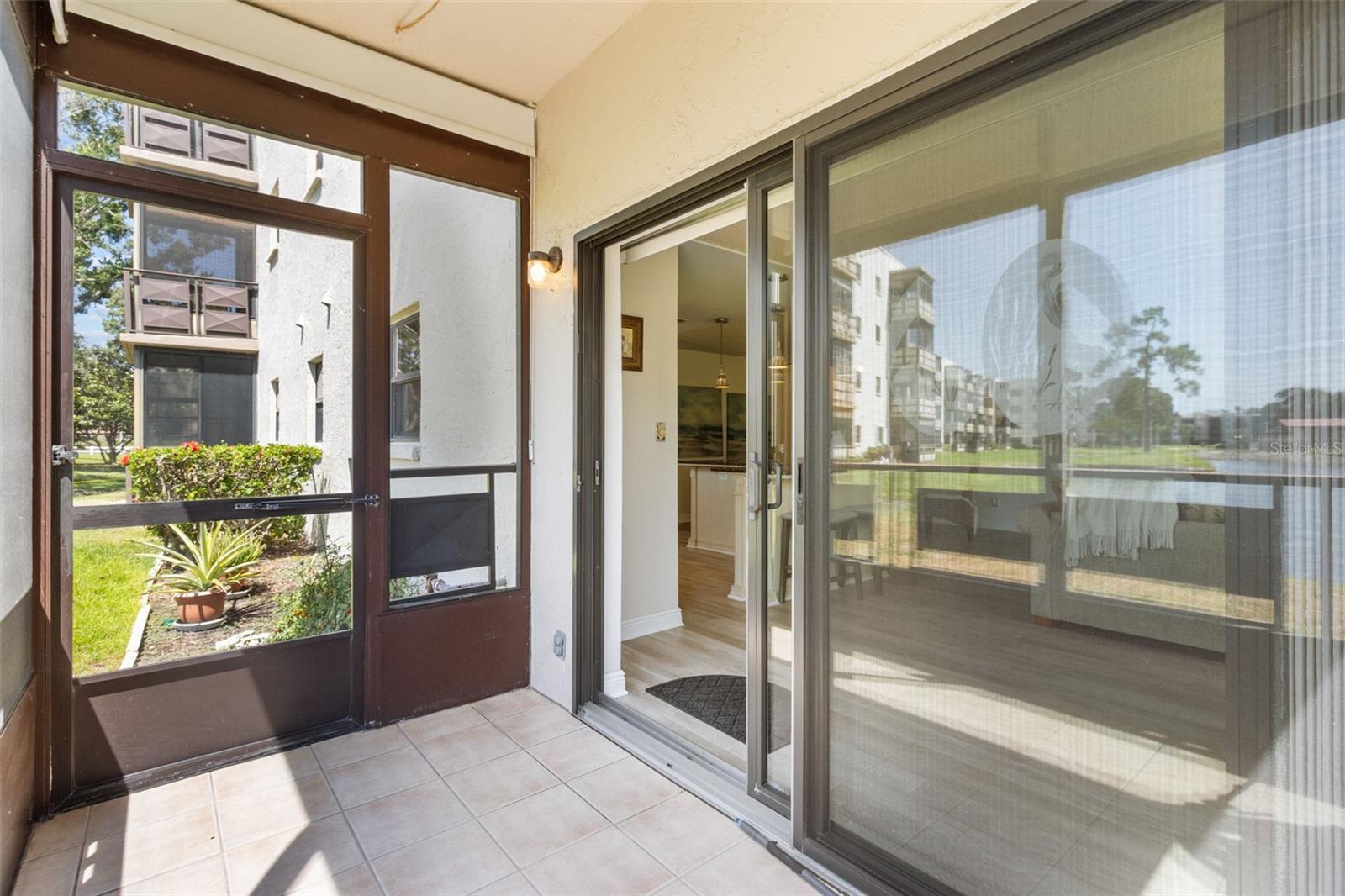Image 11 of 50 For 6190 80th Street N 102