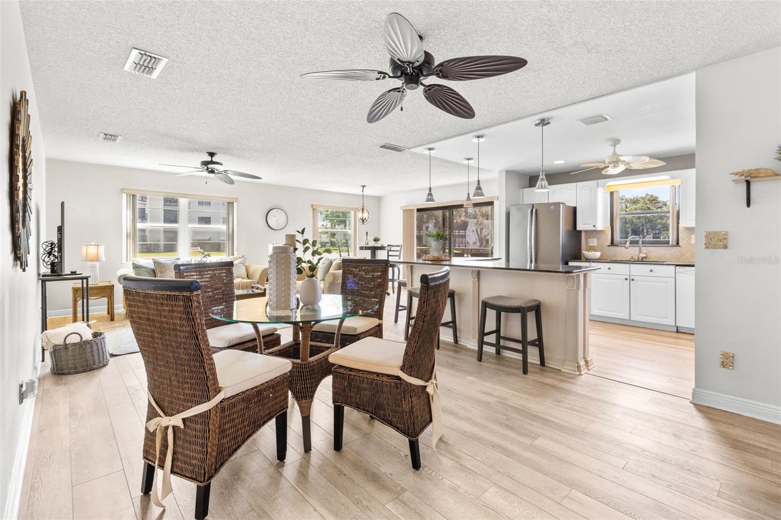 Image 2 of 50 For 6190 80th Street N 102