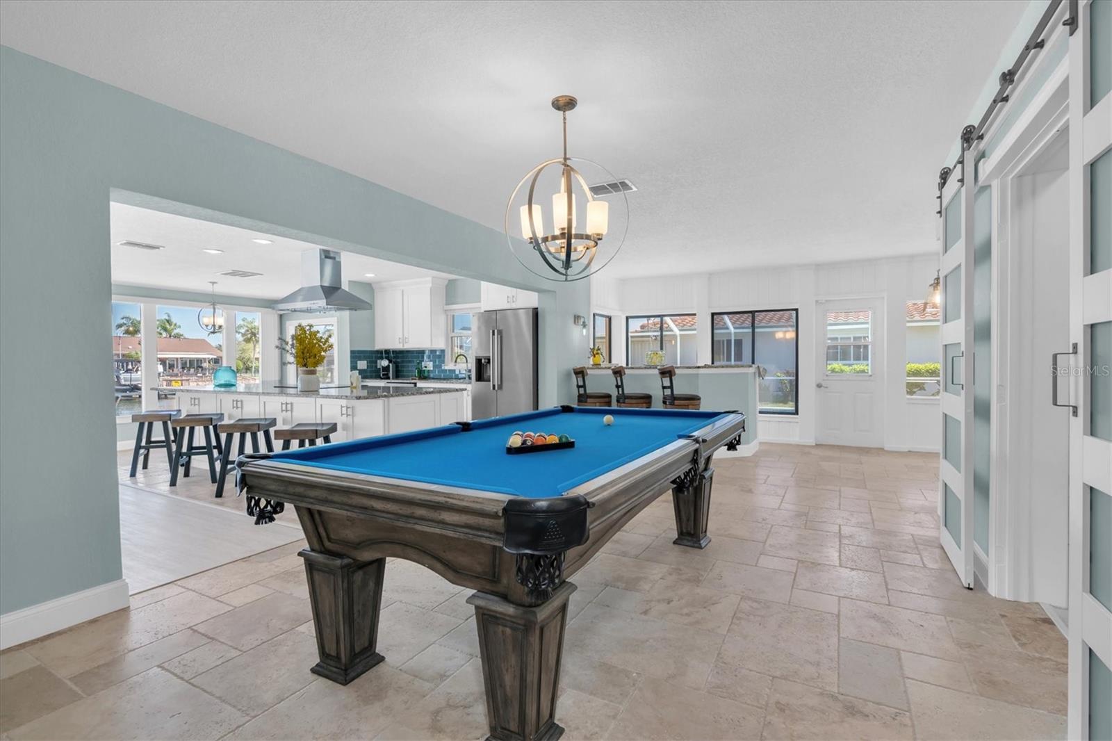 Image 21 of 53 For 4055 Floramar Terrace