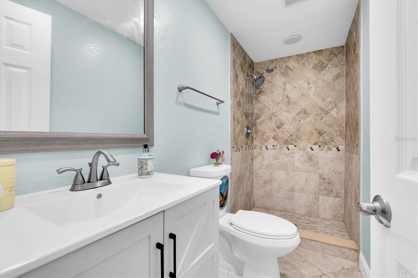 Image 30 of 53 For 4055 Floramar Terrace
