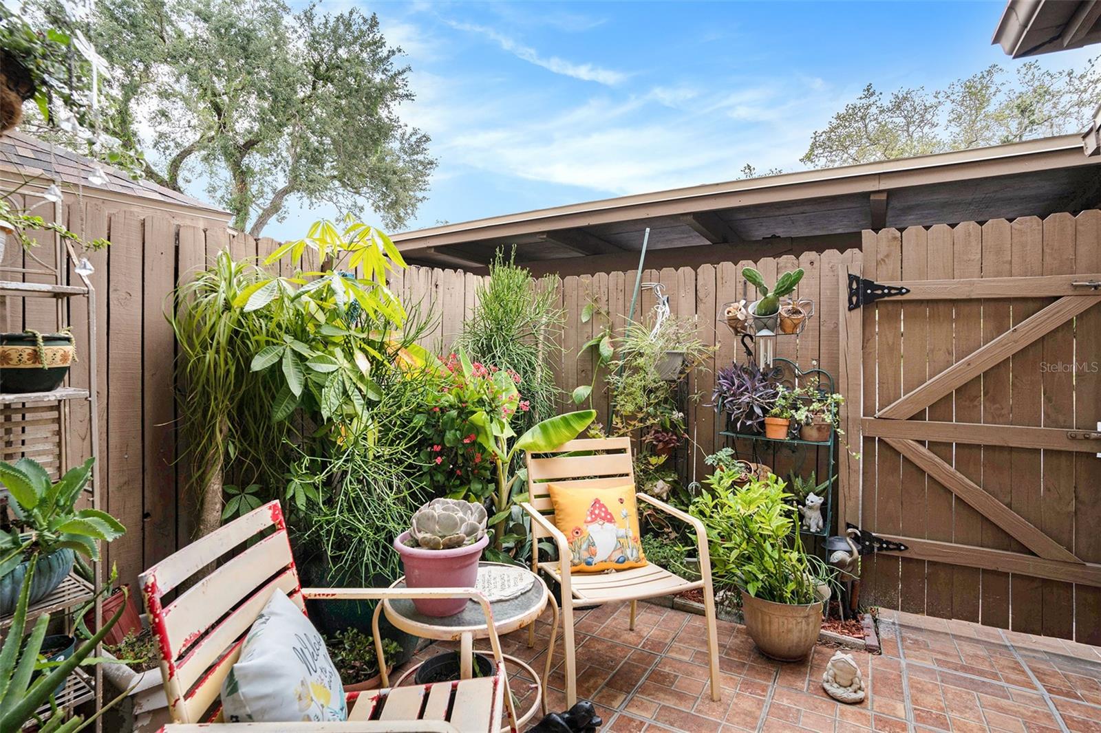 Listing photo id 20 for 3203 Doe Court