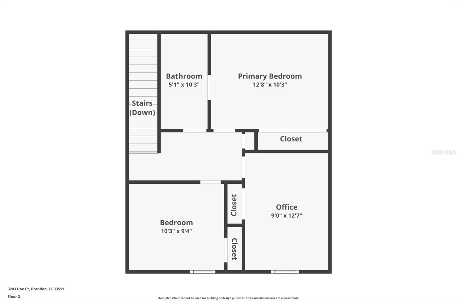 Listing photo id 28 for 3203 Doe Court