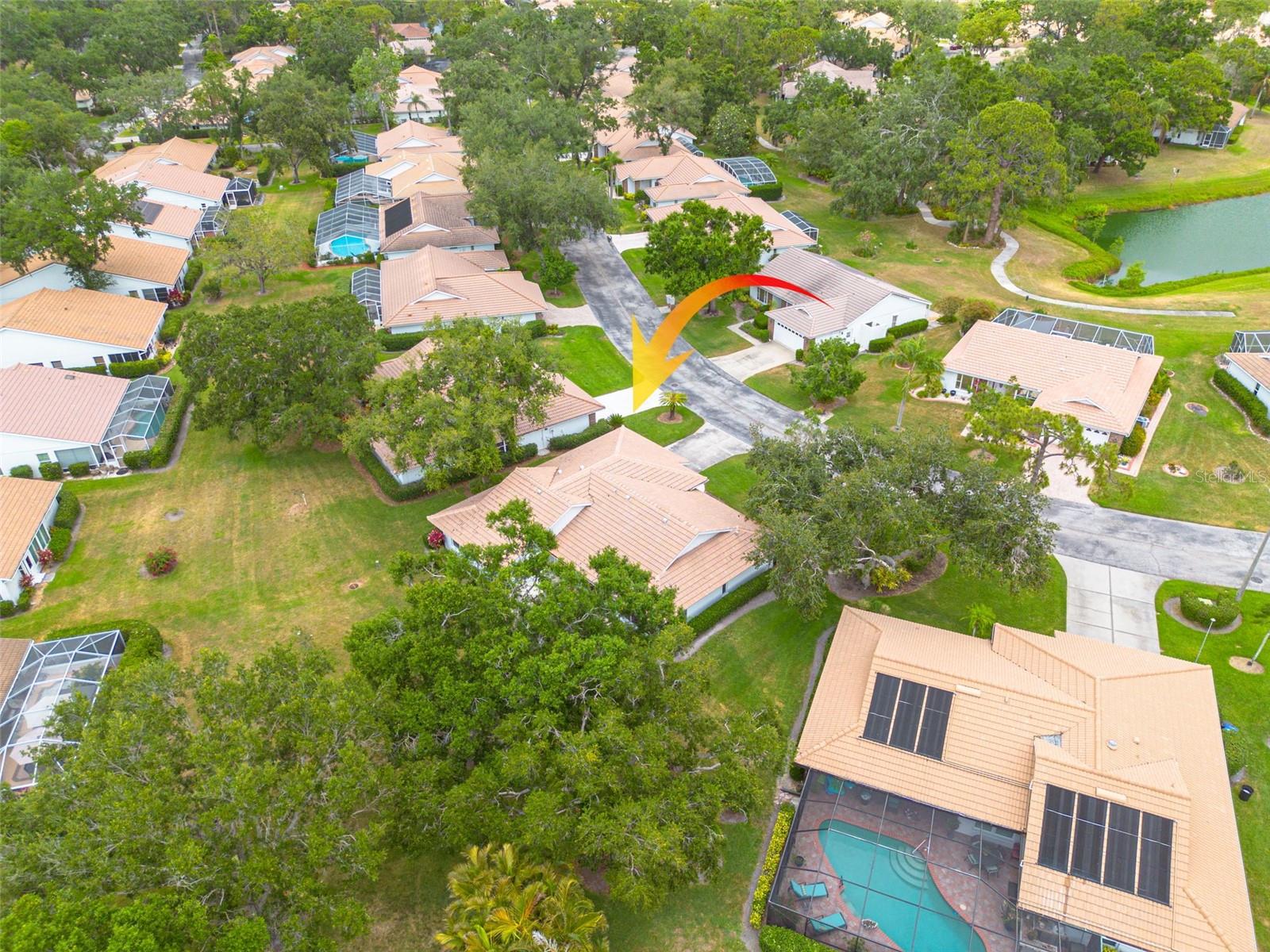 Image 42 of 57 For 5812 Garden Lakes Majestic