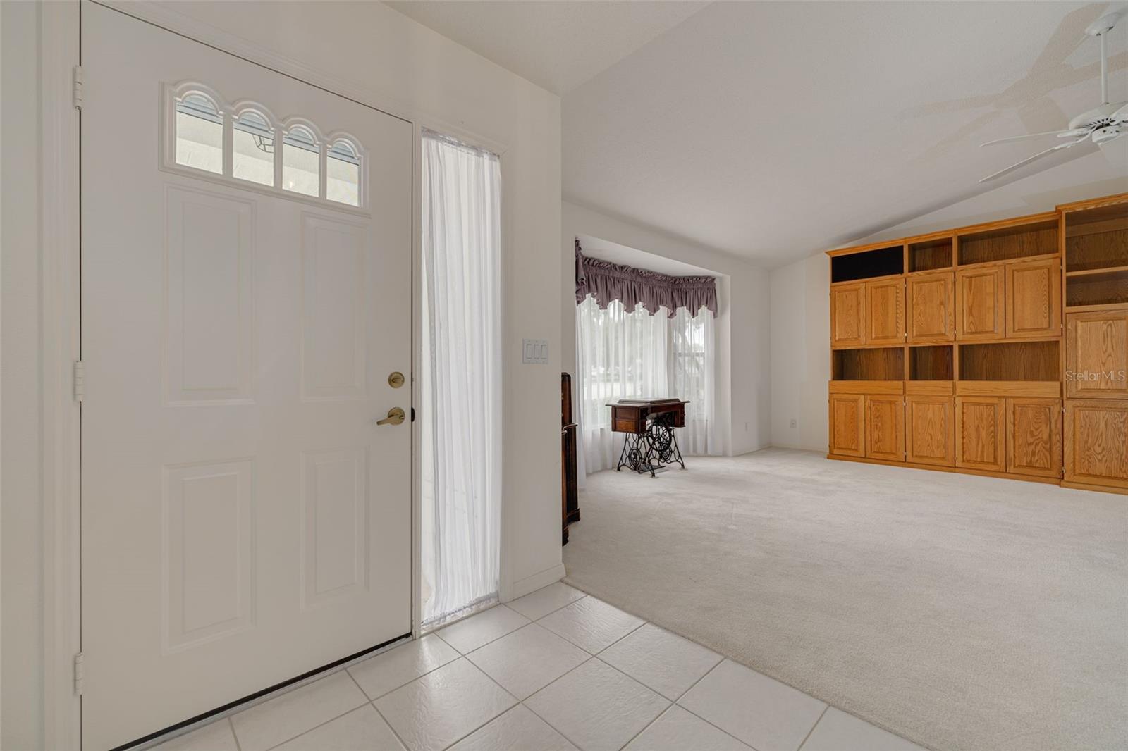 Image 7 of 57 For 5812 Garden Lakes Majestic