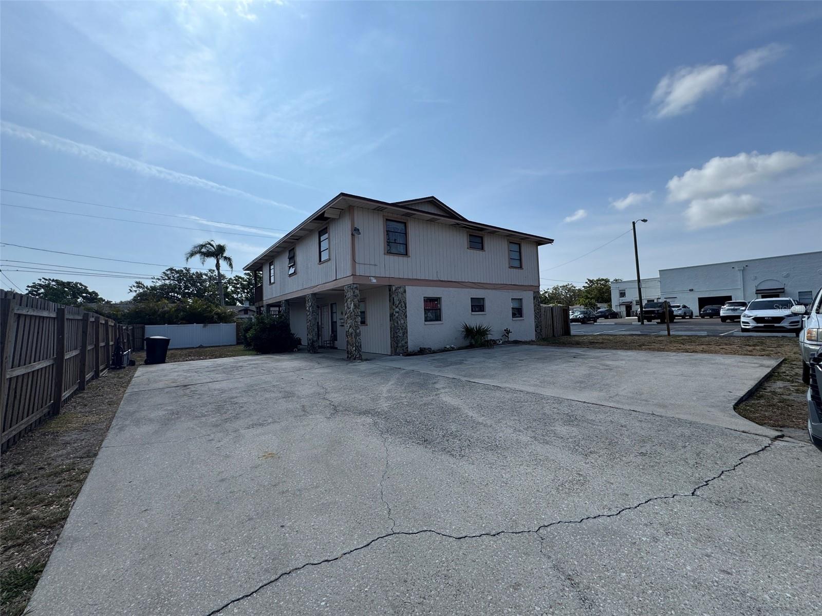 Image 5 of 8 For 3033 16th Street N