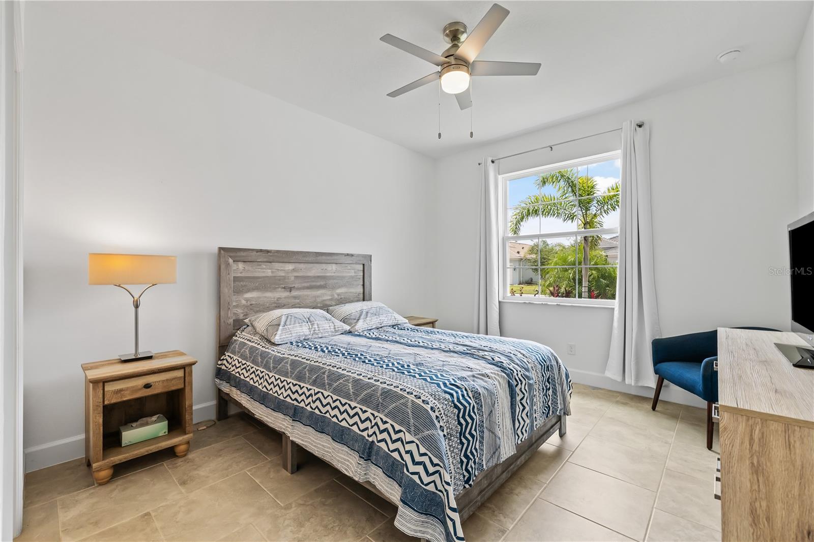 Image 18 of 42 For 4914 Sienna Isles Avenue