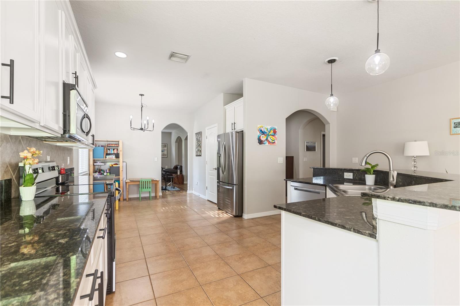 Image 8 of 49 For 2903 Cypress Bowl Road