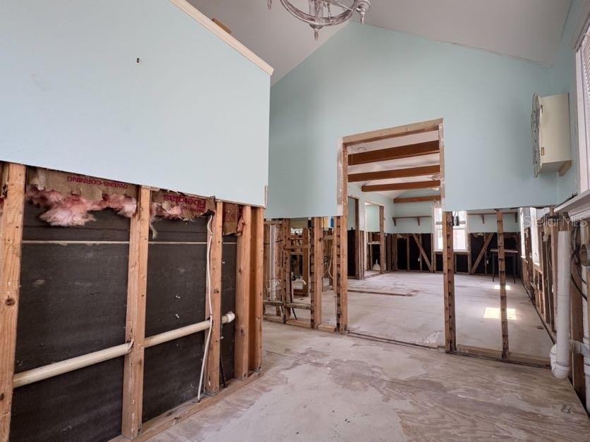 Image 15 of 27 For 13326 1st Street E