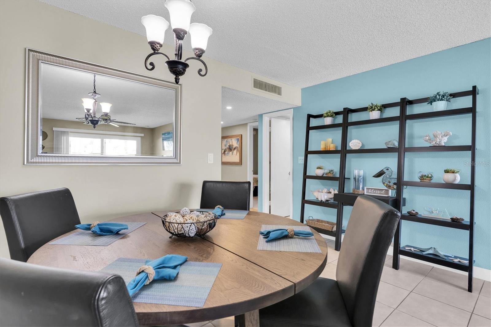 Image 11 of 41 For 6100 Bahia Del Mar Circle 105