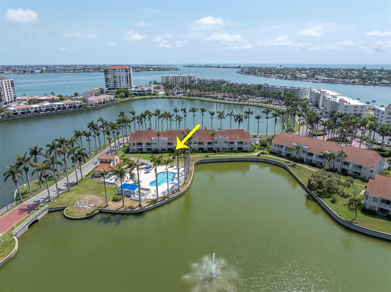 Image 35 of 41 For 6100 Bahia Del Mar Circle 105