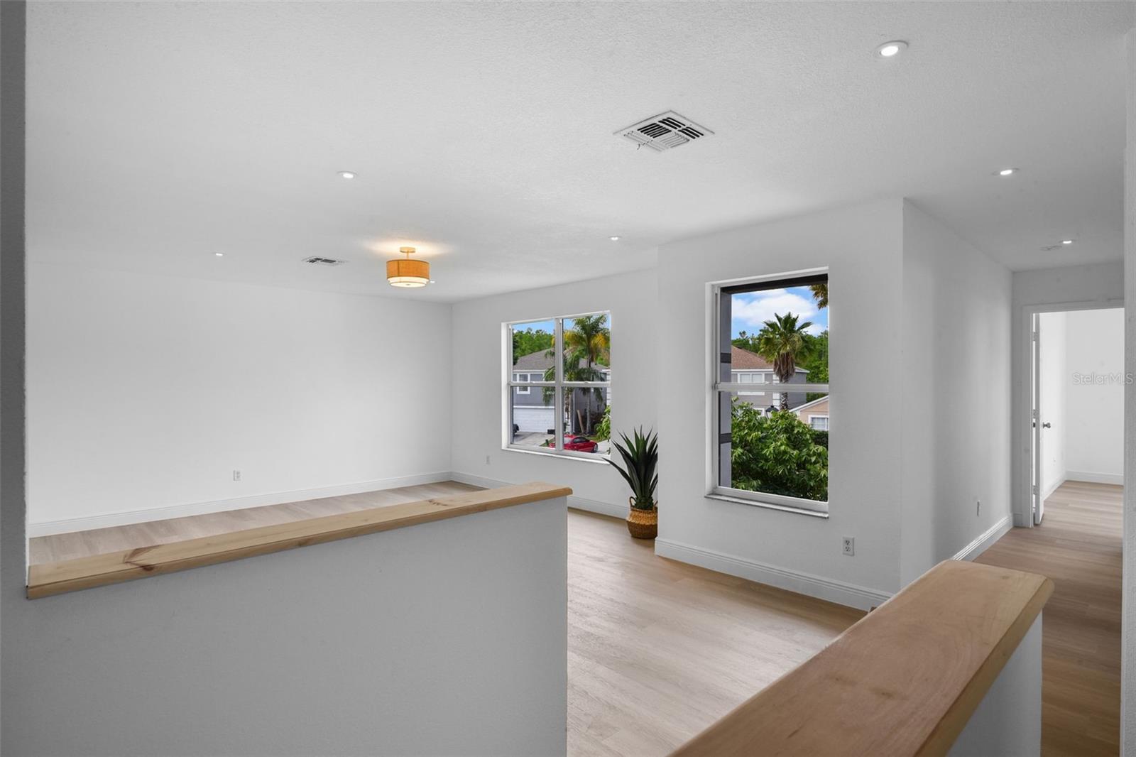 Image 23 of 48 For 1322 Aguacate Court