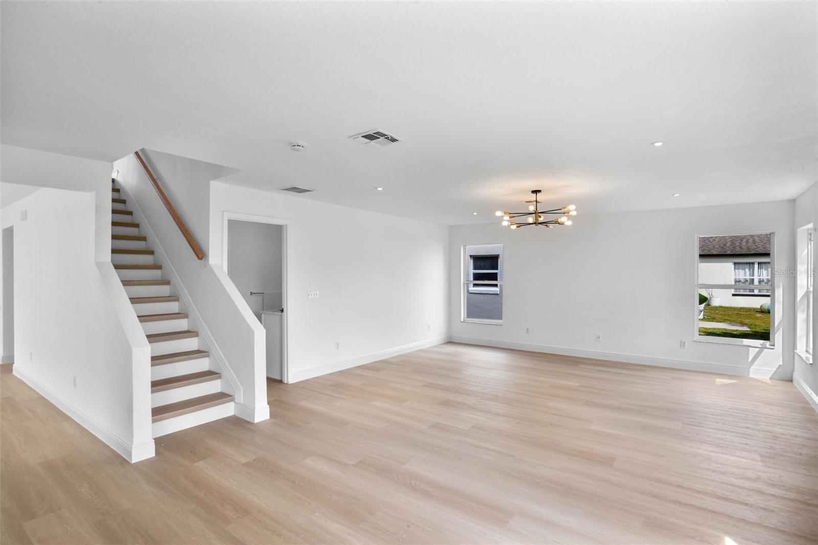 Image 43 of 48 For 1322 Aguacate Court
