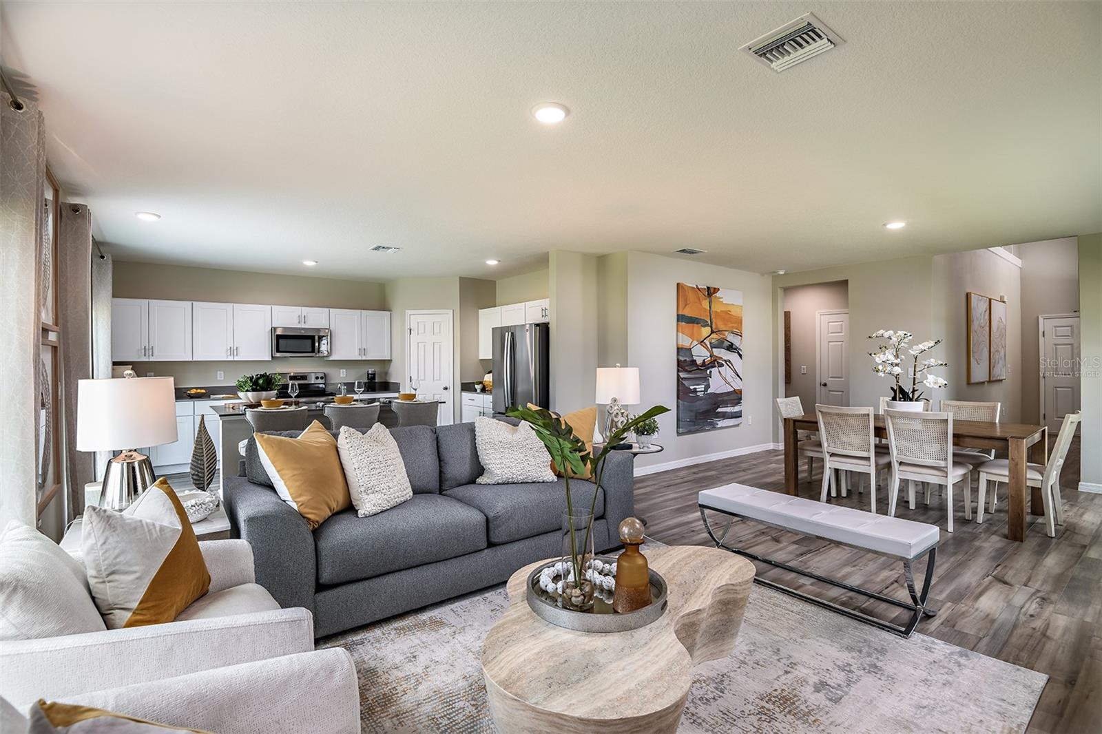 Image 7 of 20 For 37122 Sagemoor Drive
