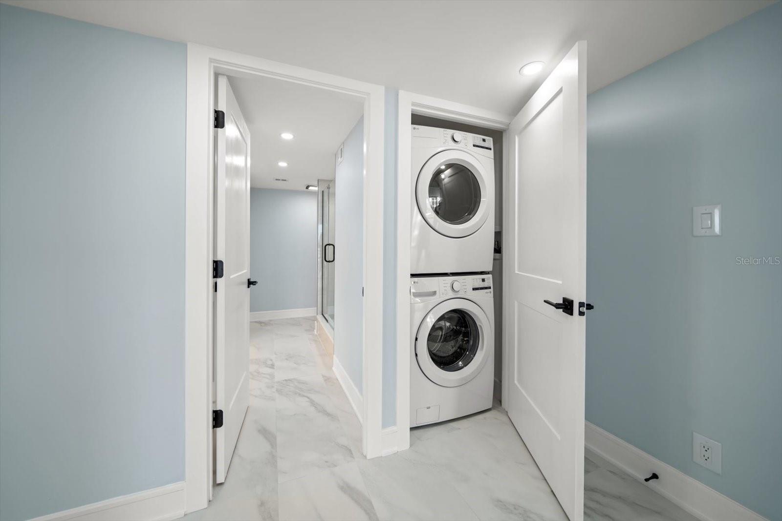 Listing photo id 14 for 1400 Gulf Boulevard 804