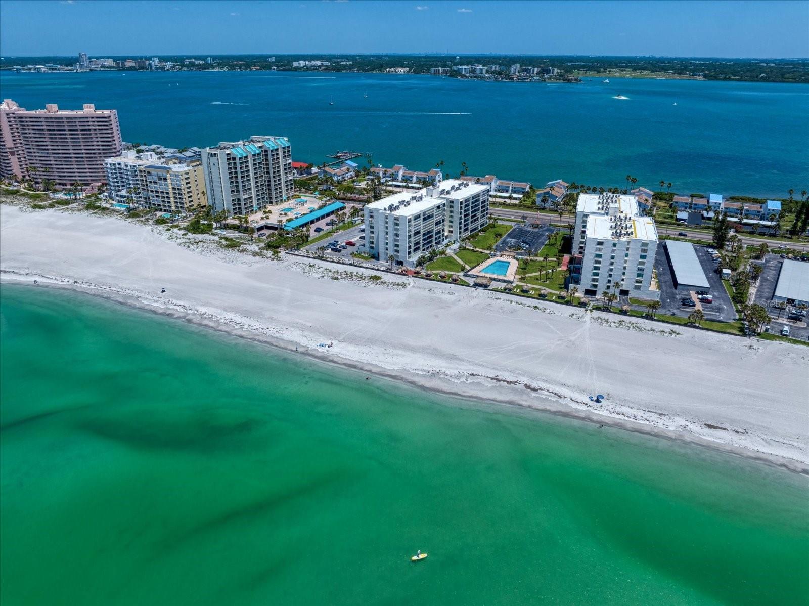 Listing photo id 40 for 1400 Gulf Boulevard 804