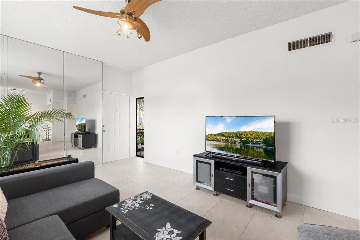 Image 20 of 25 For 3366 Mermoor Drive 1106