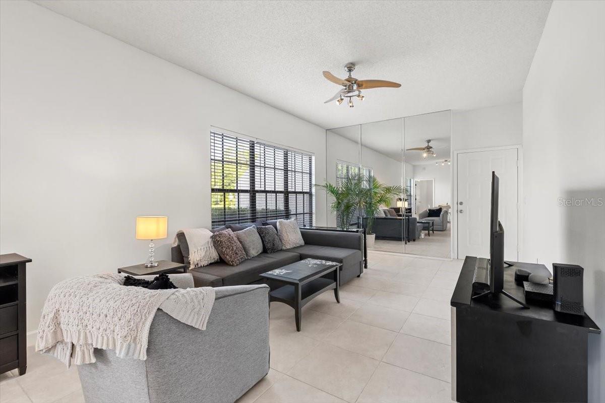 Image 4 of 25 For 3366 Mermoor Drive 1106