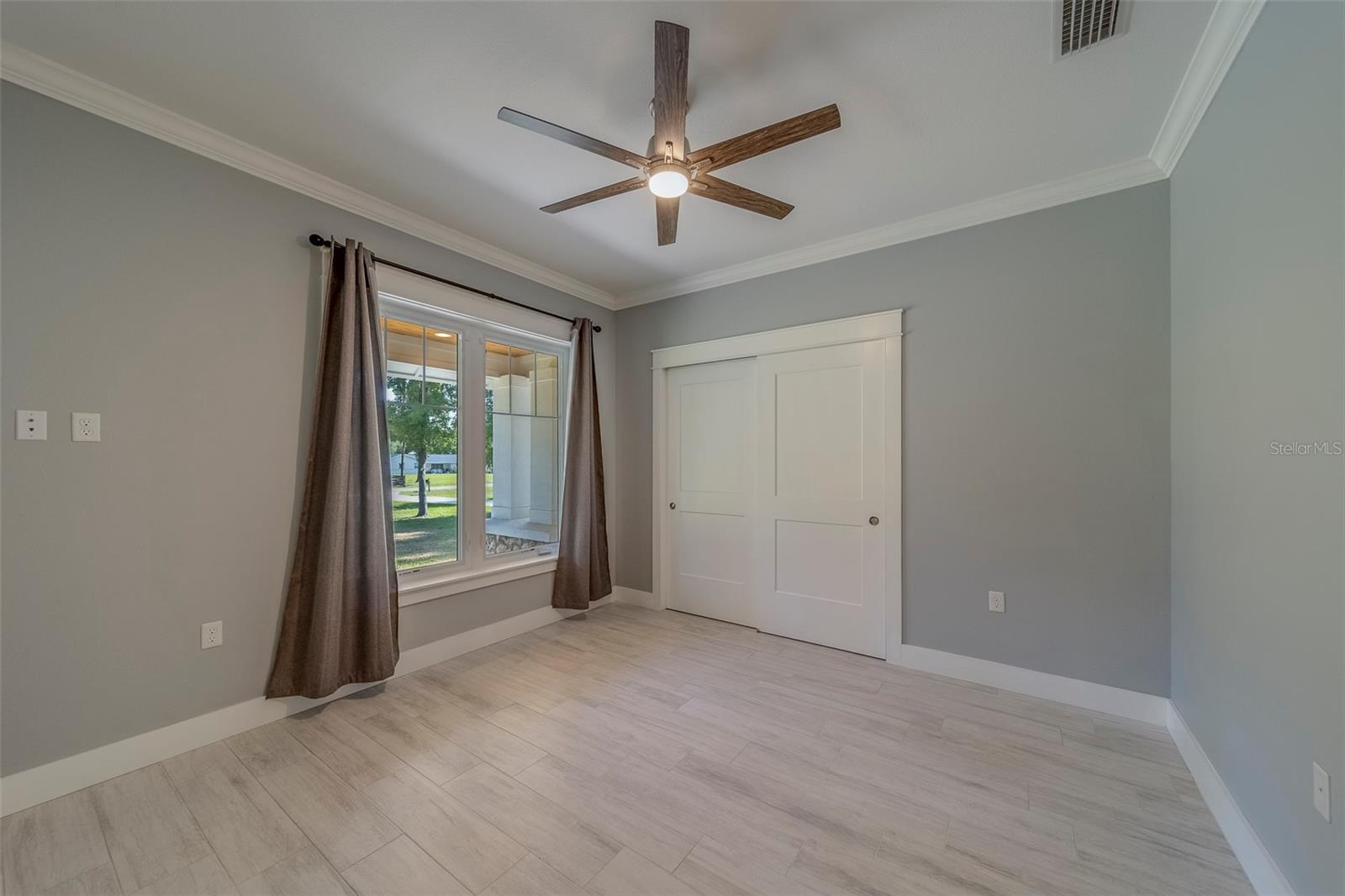 Image 6 of 98 For 4004 47th Place