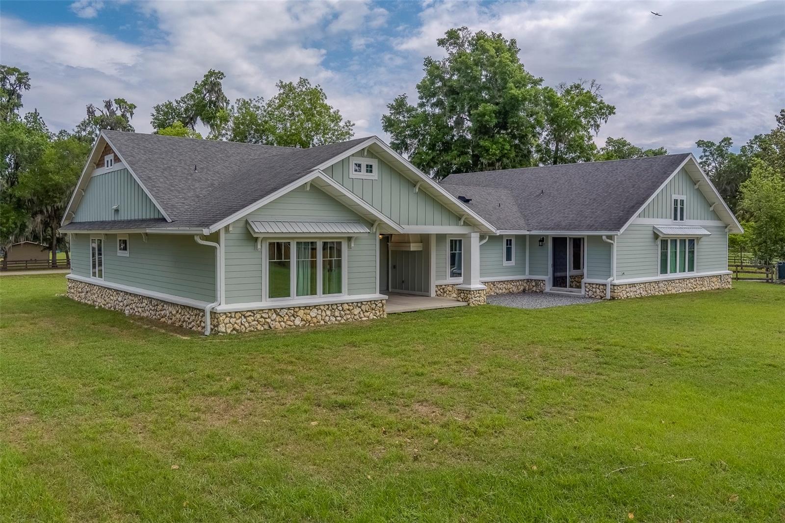Image 78 of 98 For 4004 47th Place