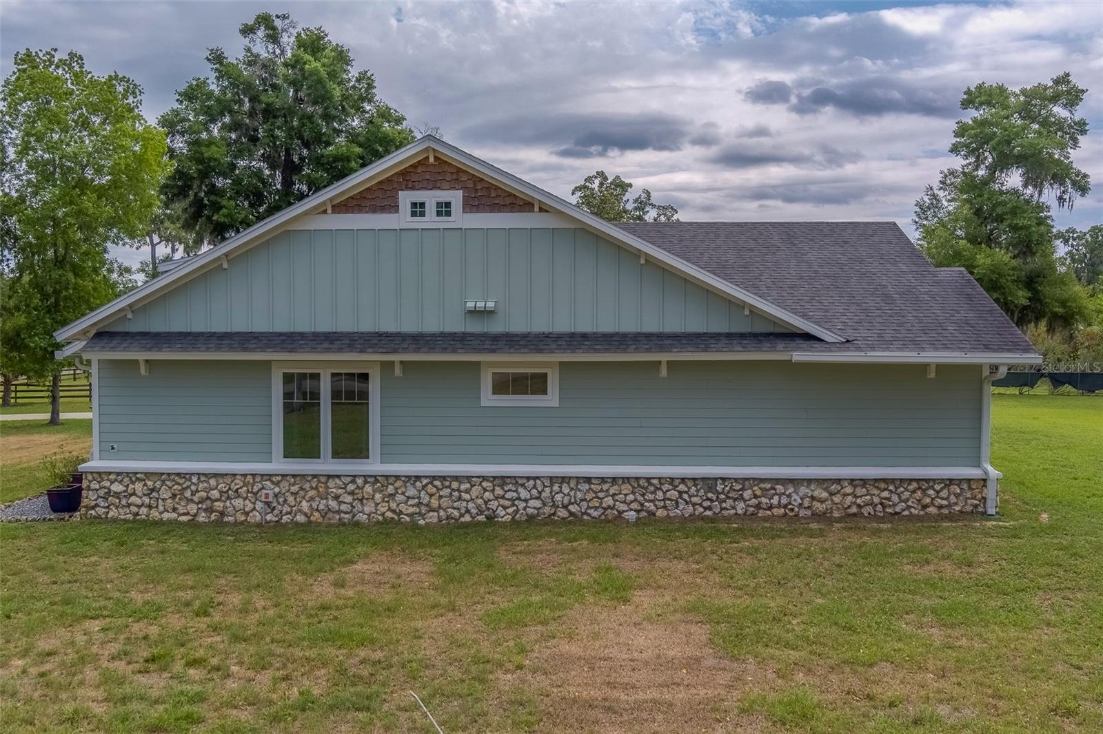 Image 79 of 98 For 4004 47th Place