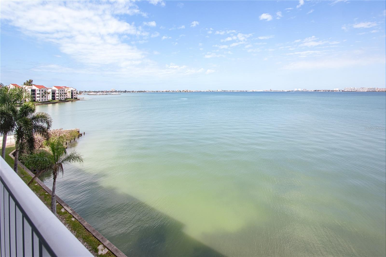 Image 14 of 31 For 5279 Isla Key Boulevard S 313