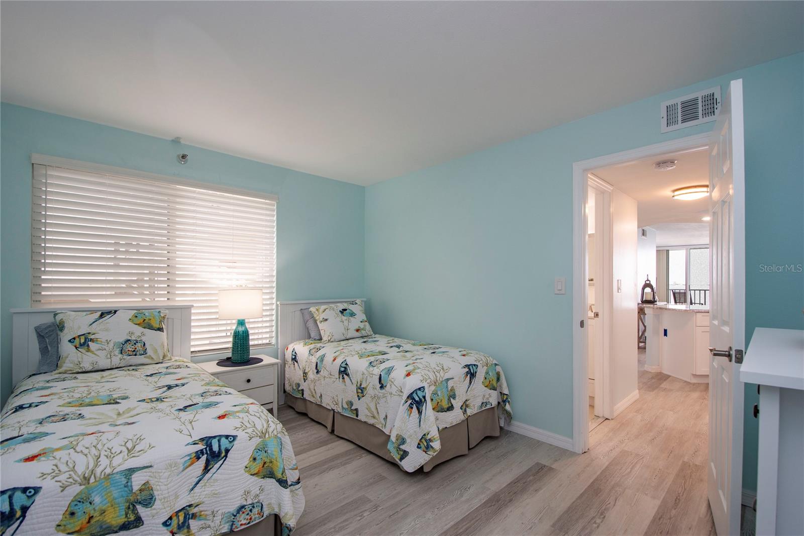 Image 21 of 31 For 5279 Isla Key Boulevard S 313