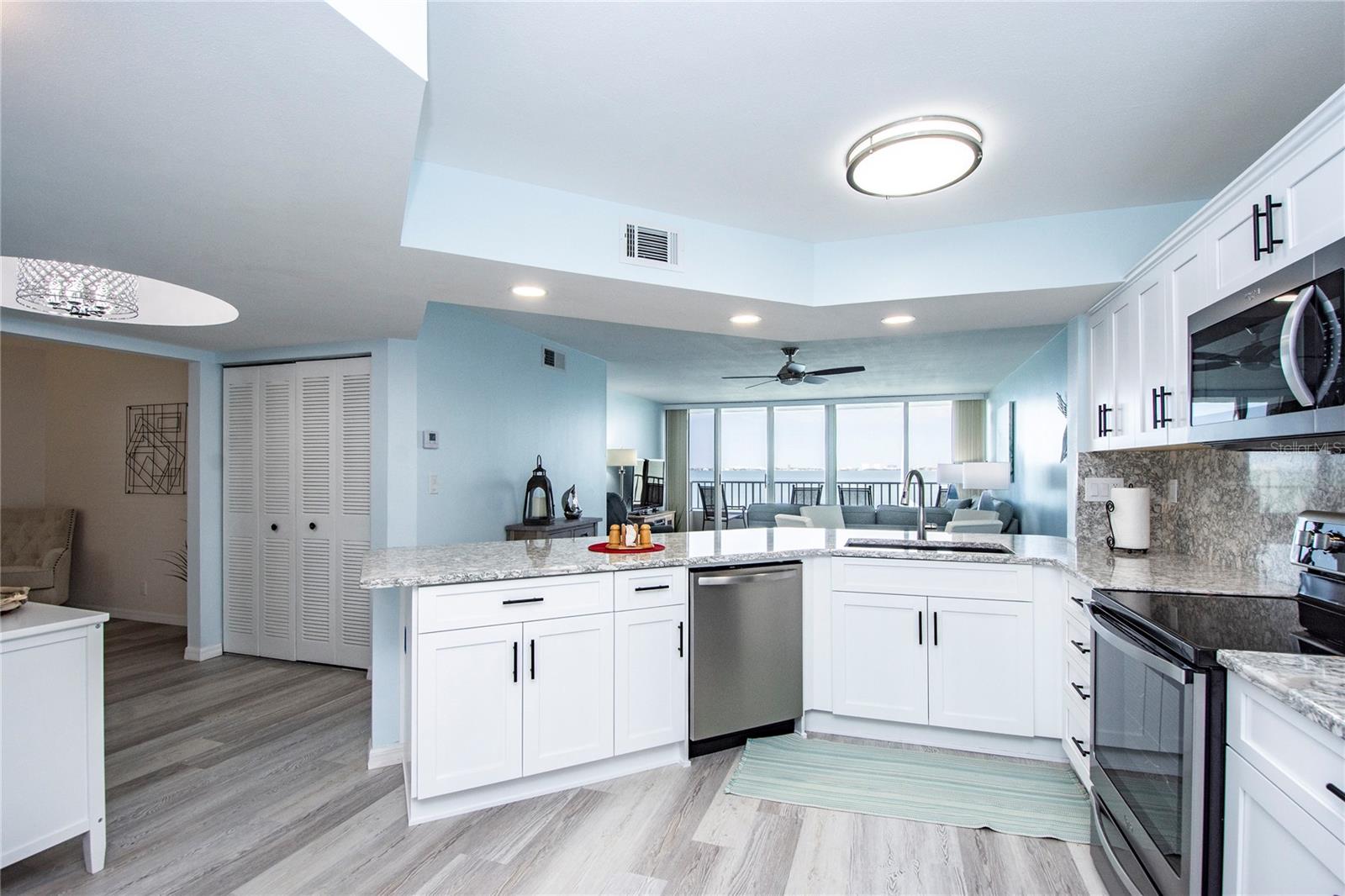 Image 5 of 31 For 5279 Isla Key Boulevard S 313