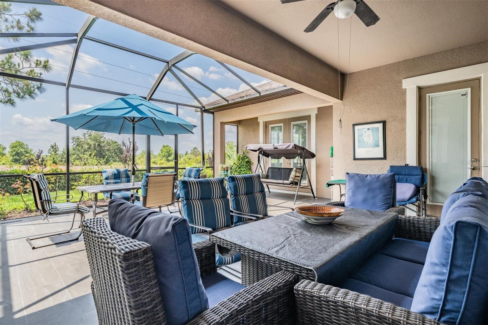 Listing photo id 0 for 32242 Summerglade Drive