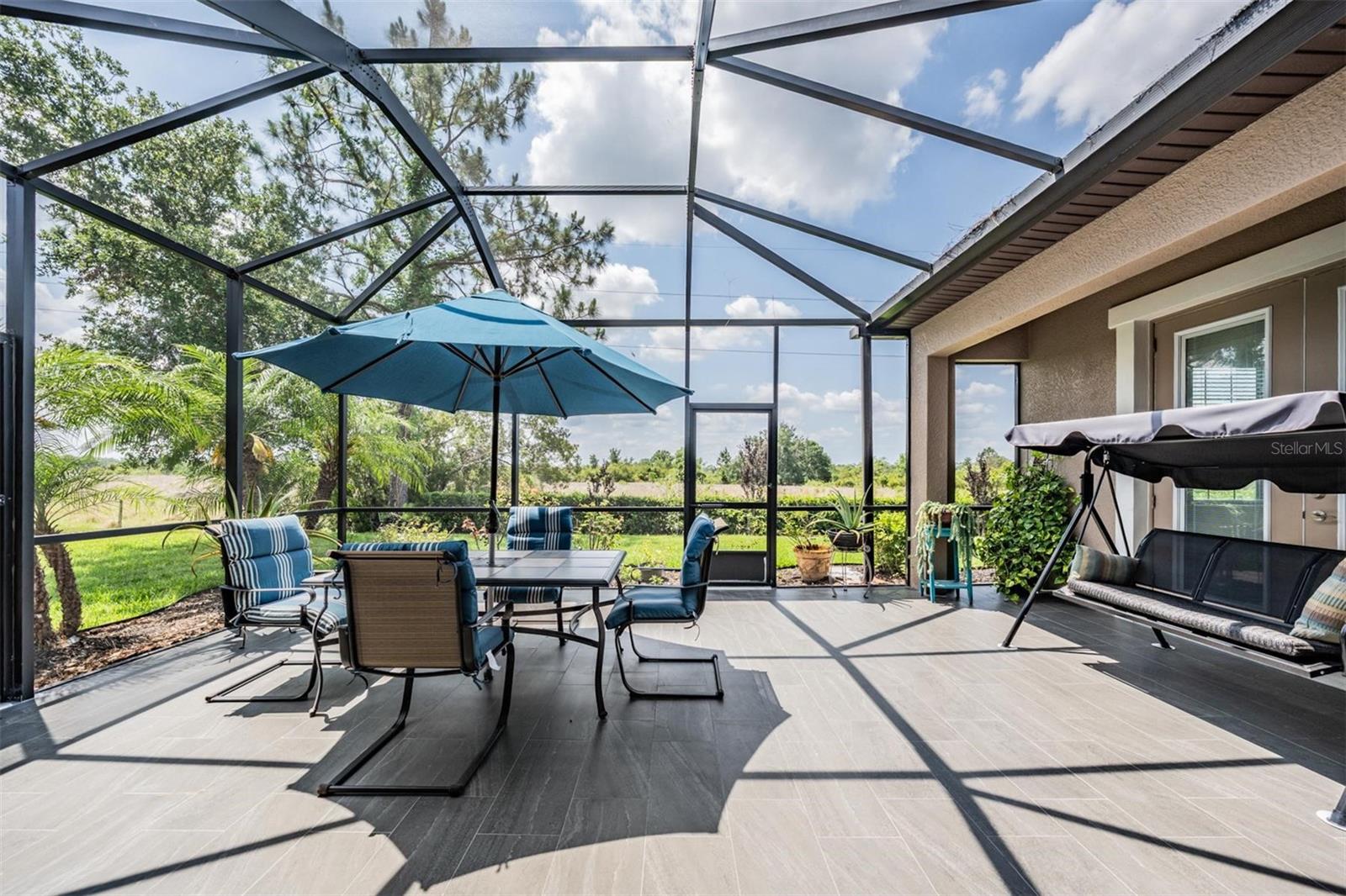 Listing photo id 27 for 32242 Summerglade Drive