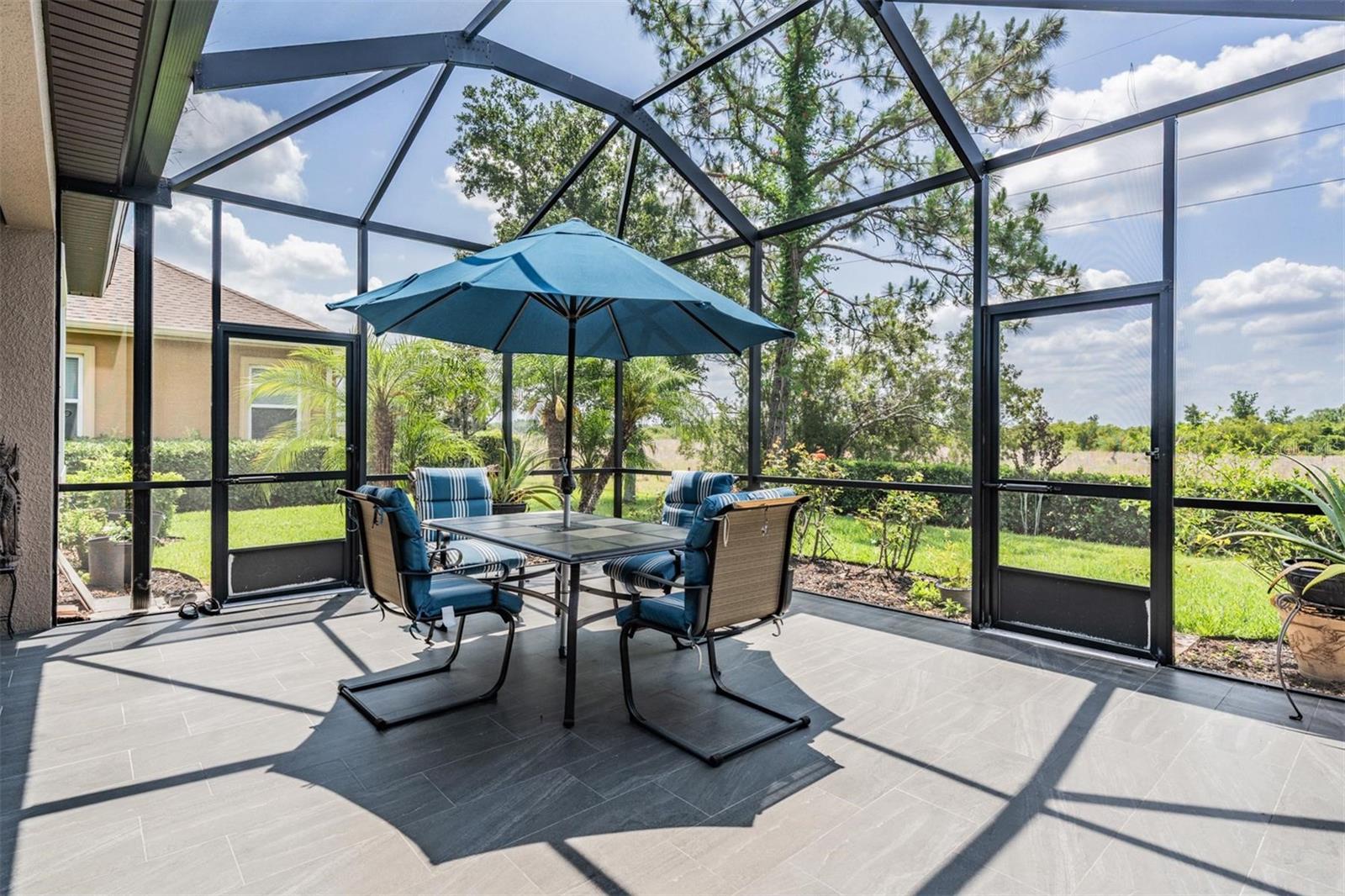 Listing photo id 28 for 32242 Summerglade Drive